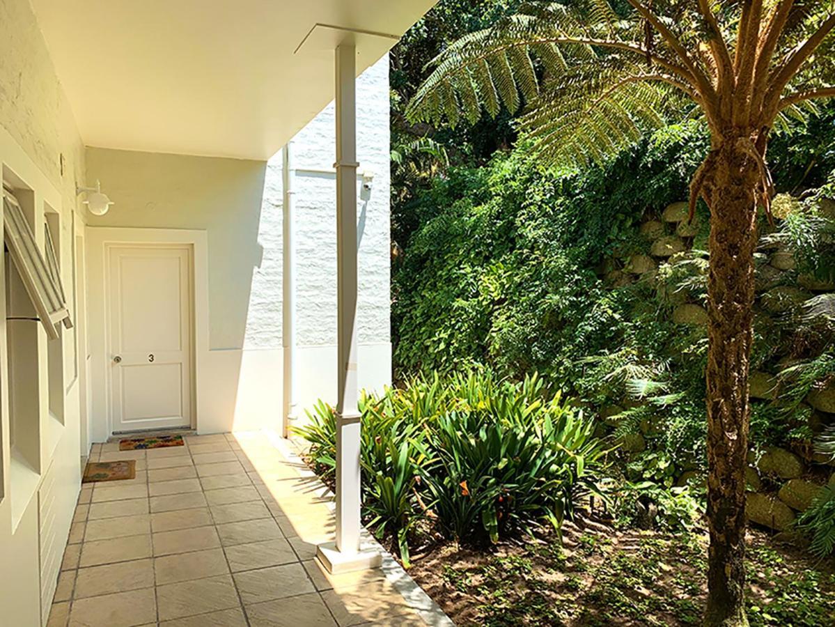Coral Tree Colony Bed & Breakfast Southbroom Eksteriør bilde